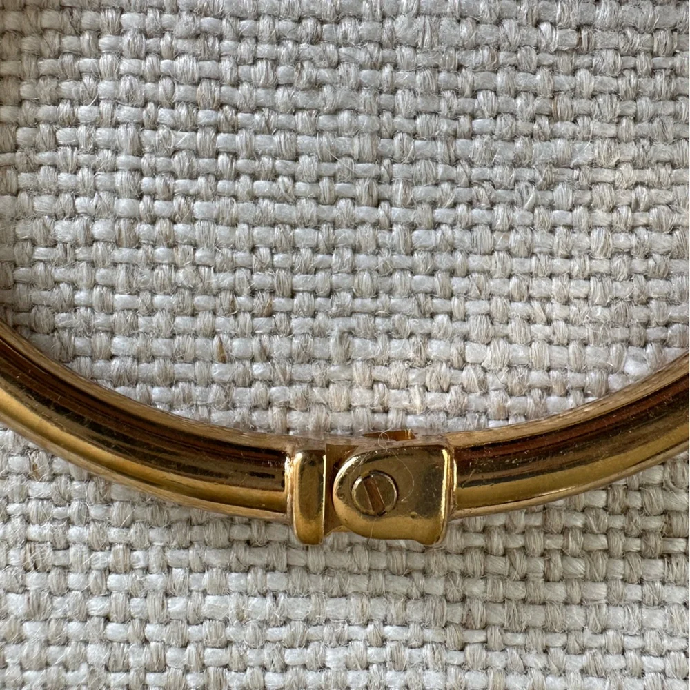 VITA FEDE Mini Titan Cuff Crystal Bracelet M Medium Gold - Picture 7 of 12